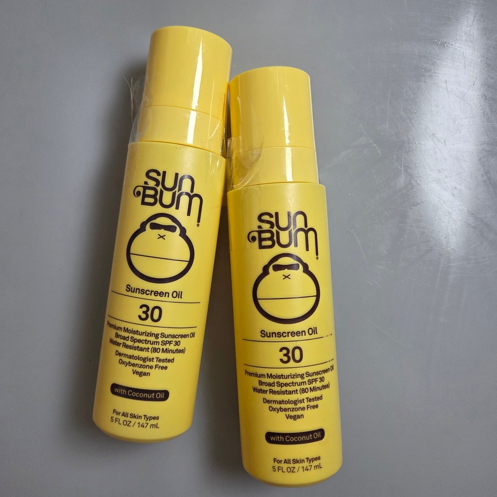Sun Bum Sunscreen Oil SPF 30 Moisturizing with Coconut Oil 5oz Each lot of 2